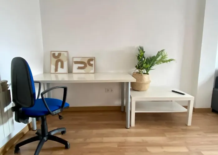 Housingleon- Camino De Santiago By Bike I Y Ii 莱昂